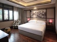 上海瑞丽酒店 - 景观家庭套房