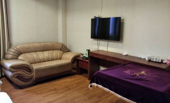 Dingxi Hongcheng Hotel