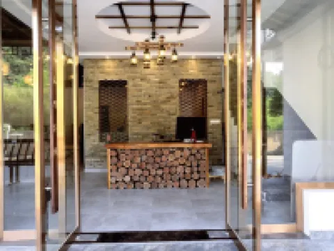 Ningguo Qinglongmen Inn