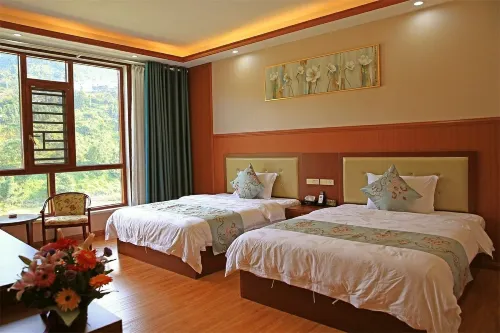 Congjiang Yalan Hotel