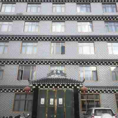 芒康邦達大酒店 Hotel Exterior