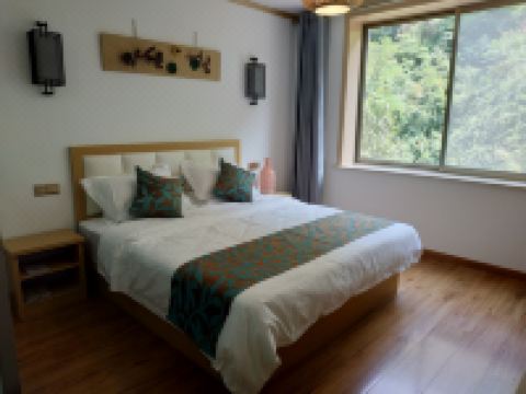 淄博佳水居民宿 - 观山大床房