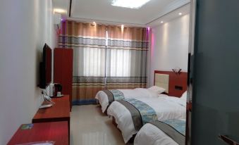 Yang County Ziwei Fashion Hotel