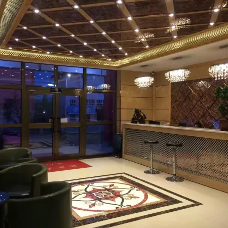 Longyue Hotel