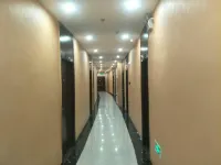 Luanchuan Friendship Business Hotel - 2 stelle