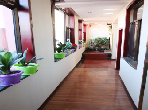 Zhongyang Shanshui Express Hotel