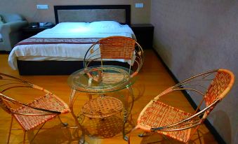 Liyang Juzhuyuan Restaurant