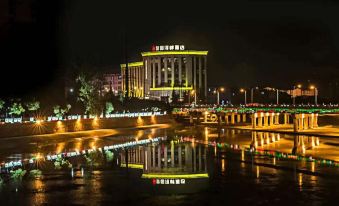 Yima Liyuan Riverside Hotel