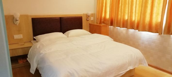 Lingshan Da Jia Wang Hotel (People's Square Branch) Hotels in Lingshan