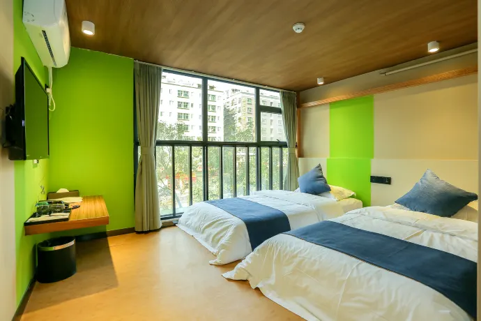 Blueberry Hotel (Shenzhen Bao'an International Airport Fuyong Subway Station) Hotels near 