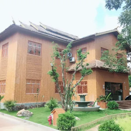 Daile Folk Hotel