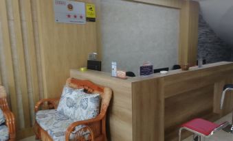 Yuxi Mingruiyuan Hotel