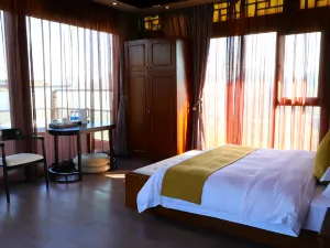 Baili Dujuan Huashe Sili Hot-spring Hotel