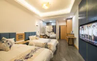 16 Degree Hotel Hotels in Fengning