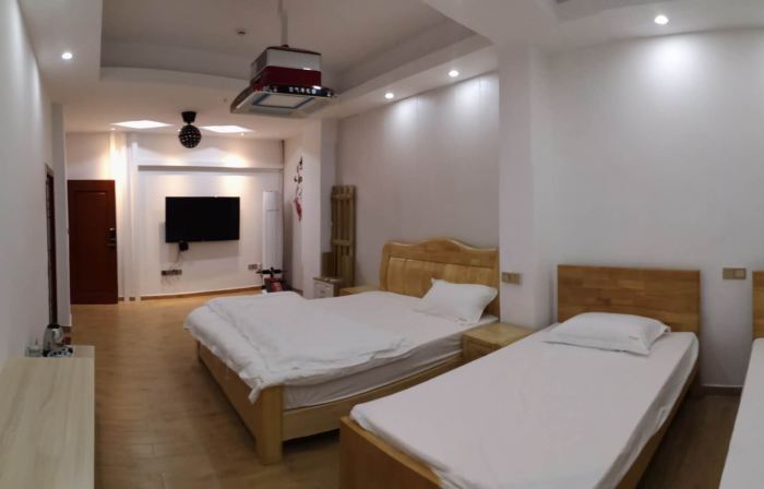 Shaoshan Simple Inn