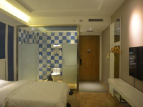 百色微阁酒店 - 舒适大床房