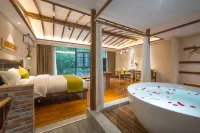 Pu'er Xiangtu Story Manor (Yunnan Simao Industrial Park) - خدمة نقل من وإلى المطار
