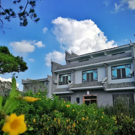 Lingchuan Xiaodu Family Homestay (Daxu Town)
