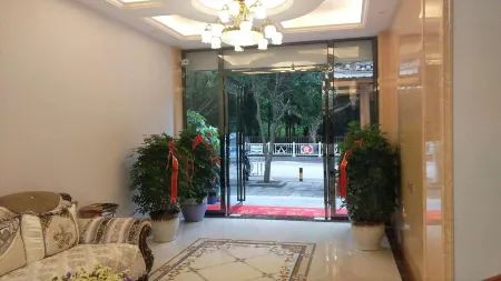 Congjiang Yalan Hotel Отели рядом с достопримечательностью «Gaozeng Dongzhai»