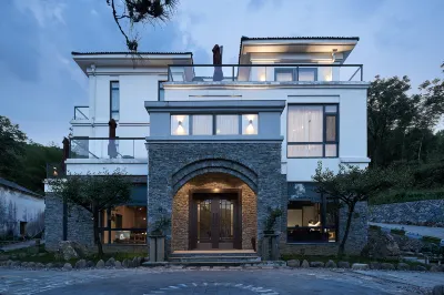 Tonglu Ru shi zhu homestay Hotels near Tongludong Railway Station