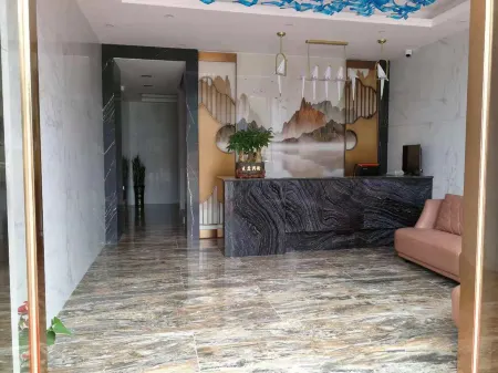 Huang Ping Hua Xin light luxury hotel Отели рядом с достопримечательностью «Former site of Chinese Soviet Bank»