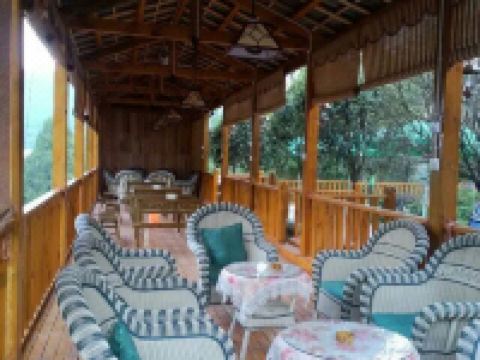 剑阁乡江印象休闲山庄