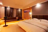 Yingshan Xinghao Business Hotel