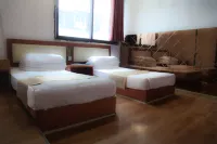 Yanting Xinhua Hotel