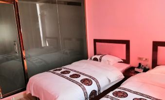 Shiqian Gaolou Theme Hotel