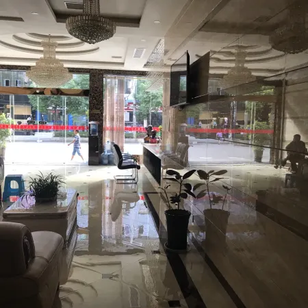 Cengong Mingcheng Grand Hotel Hotele w: Powiat Cengong