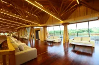 Zhenglan Banner Shangdu Lake Luxury Wilderness Hotel Hotels in Zhenglan Banner