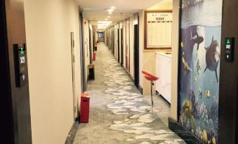 Jintai Theme Hotel