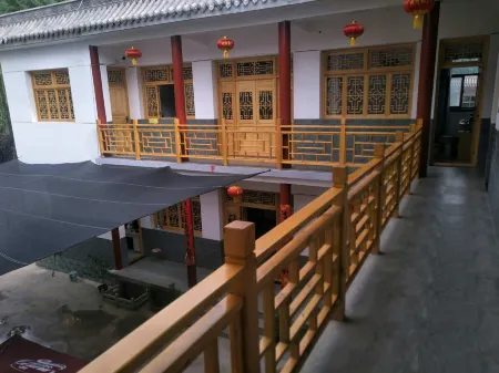 Haoran Farmhouse Отели рядом с достопримечательностью «Immortal Cliff»