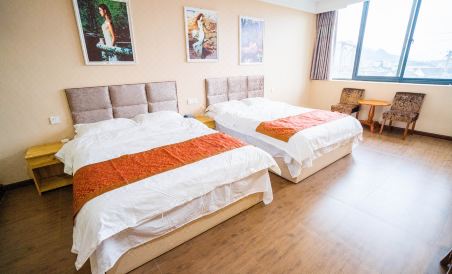 Fuyang Qinzhirenjia Leisure Holiday Center - Housity