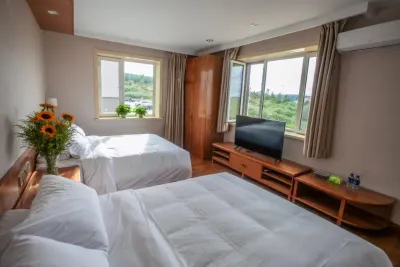 Tangwang Nanjing People's Summer Xuexiang Hotel