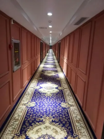 Yijia Business Hotel, Fuyang Отели рядом со станцией Yiyang Railway Station