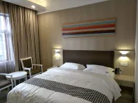 Yuanjiang Lanting Hotel