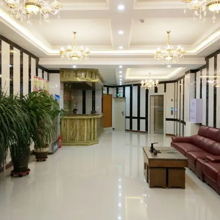 Arong Yalu Hotel