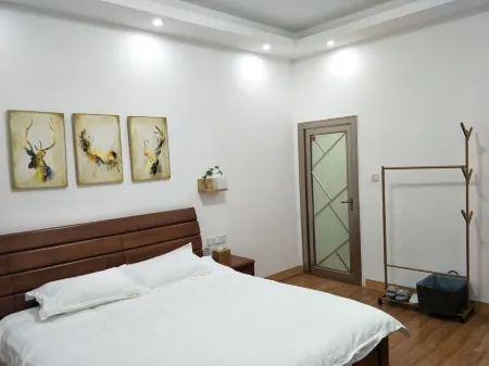 Jiangshu's Hostel Отели рядом с достопримечательностью «Jiulong Lake (Jiulong Cave Cluster)»