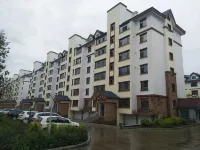Alice B&B (Changbai Mountain North Scenic Area Distribution Center) - balcón