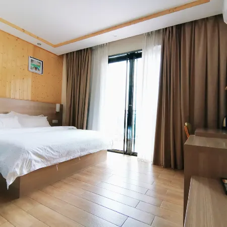 Village Convenient Hostel