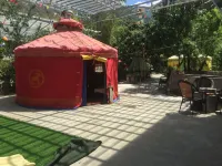 Luding Tangge Farm Stay