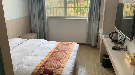 Huaping Zhijia Express Hotel