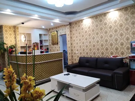 Sandu Huazhou Hotel Отели рядом с достопримечательностью «Shui Ge Shui Zhai»