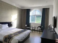 Long County Mengtuoling Prairie Hotel Hotels near Camel Bell Valley
