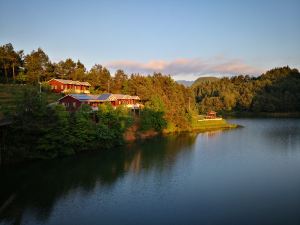 Baizhen Hostel