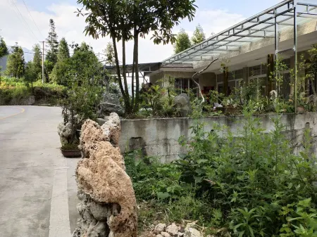 Lushan Mountain and Water Town Homestay Отели в г. Лушань