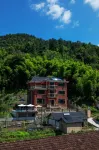 Swallow's Nest Swimming Pool Homestay - Pemandian Air Panas