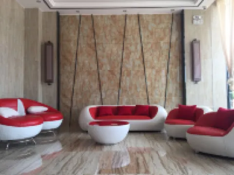 the New Fashion Hotel on Both Sides