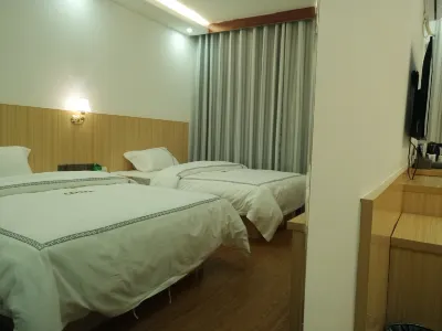 東蘭東隆商務飯店 東蘭汽車總站附近的飯店